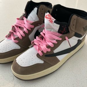 Reverse Travis Scott Mocha High size 9 men